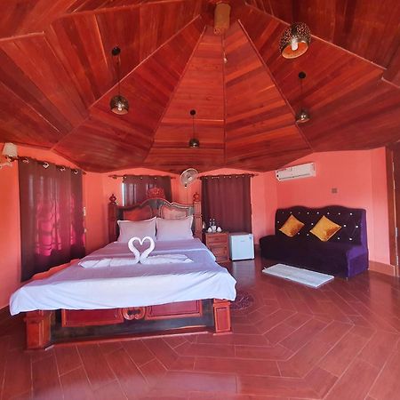 Gibbon Lodge Сенмонором Экстерьер фото