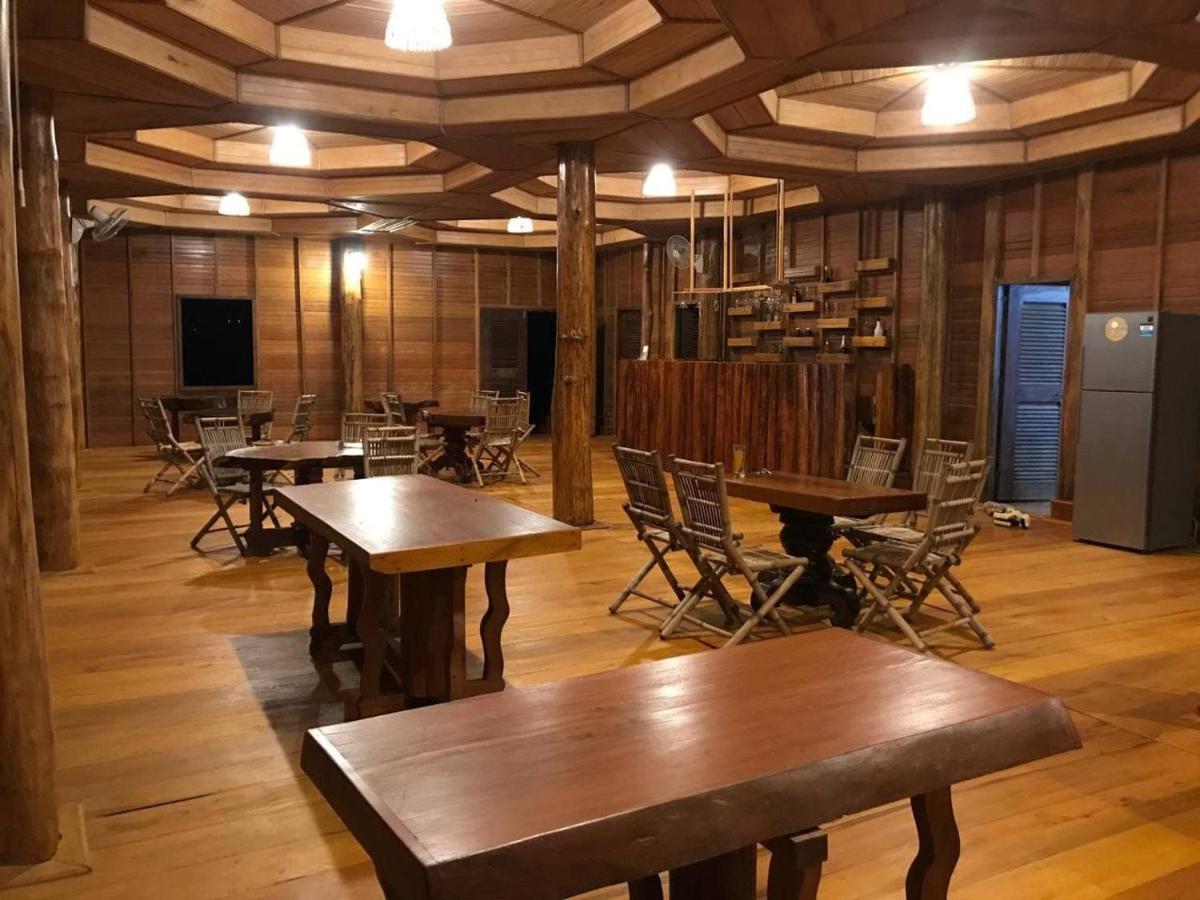Gibbon Lodge Сенмонором Экстерьер фото